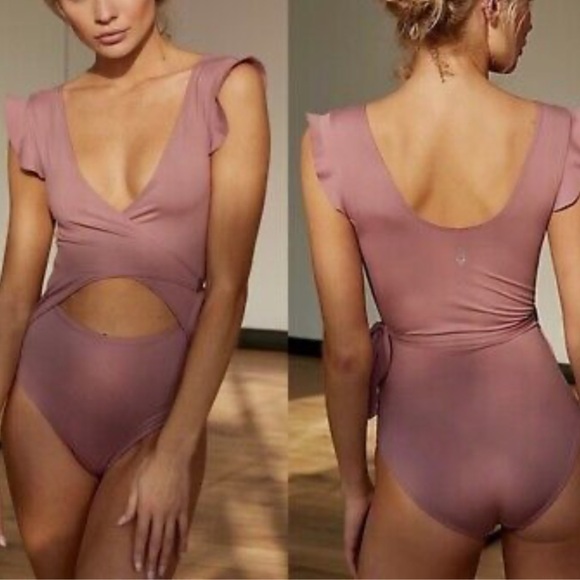 free people SMALL streamline bodysuit frosted berry - Picture 1 of 6